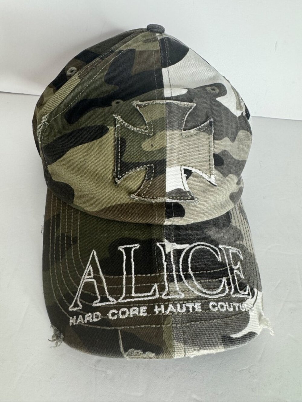 New Alice Hollywood Green Split-Camo Atelier Trucker Cap - Picture 3 of 8